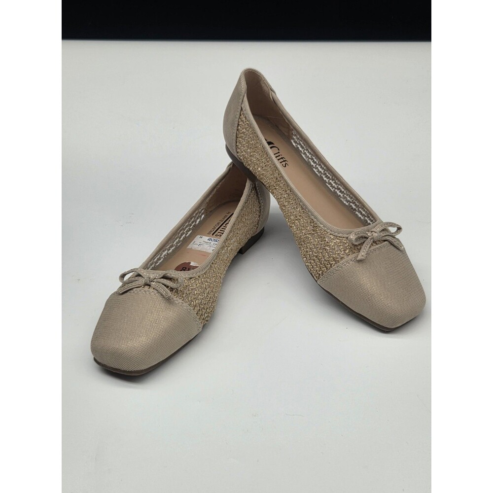 Cliffs By White Mountain Bodhi Flat Shoes Size 8 Wide Ballet Flat Shoe Taupe
